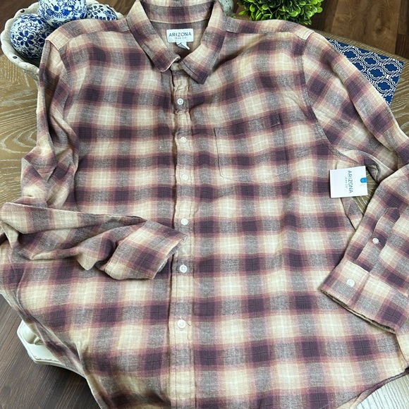 NEW! With Tags Men’s Soft Flannel Eggplant Purple Plaid Shirt - Picture 2 of 9
